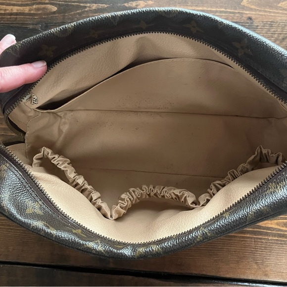 Vintage Louis Vuitton Trousse Toiletry 28 -Pre date code use - Picture 10 of 15